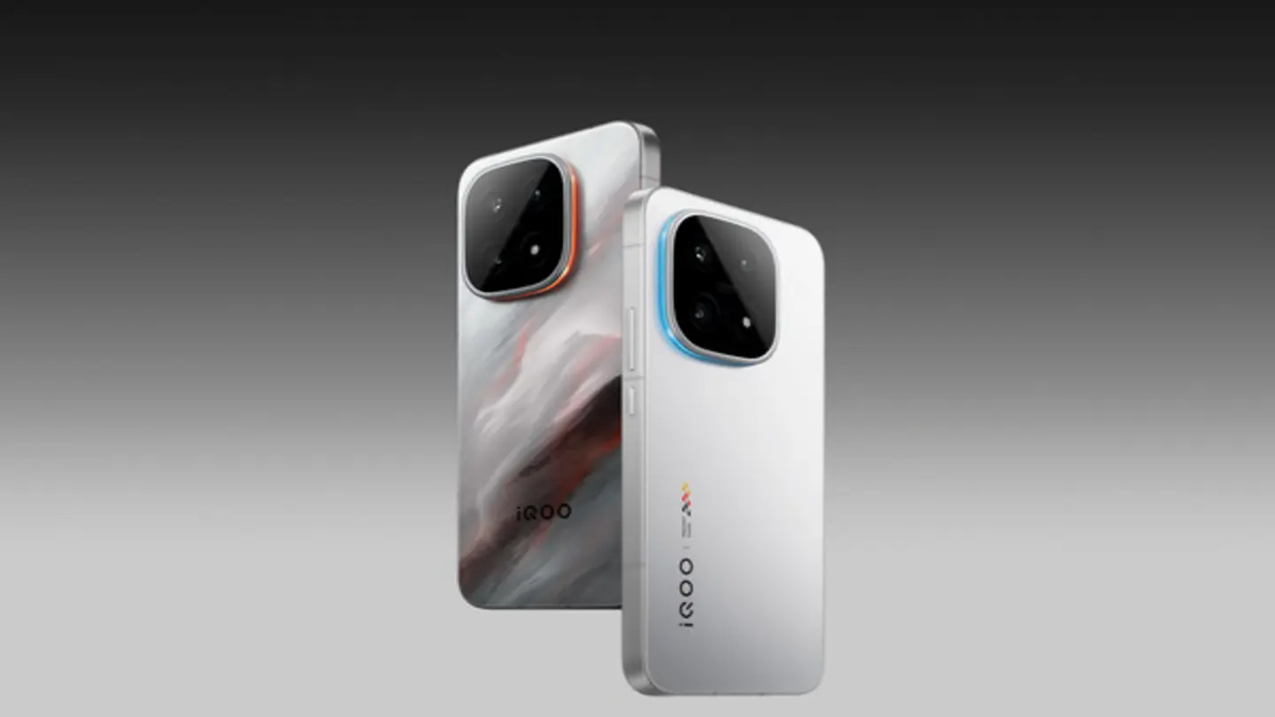 iQOO 15 Ultra Shatters AnTuTu Benchmark with 4.5 Million Score