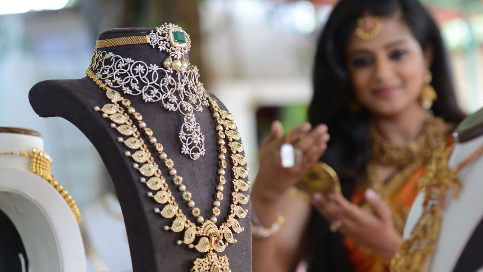Kalyan Jewellers Q3 2026: Profit Surge of 90%, Revenue Up 42%