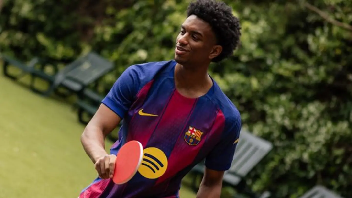 Man Utd Targets Barcelona Full-Back in €40M Bid