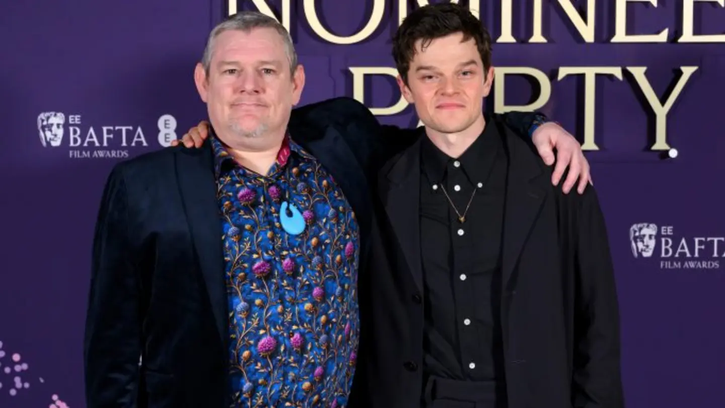 Alan Cumming Halts BAFTA Awards After Tourette Slip