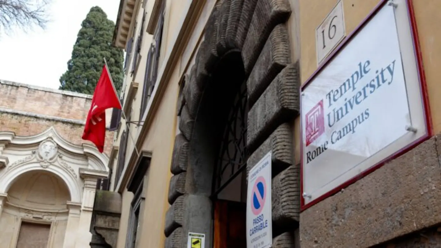 Adani’s Spiritual Gesture at Local Ritual